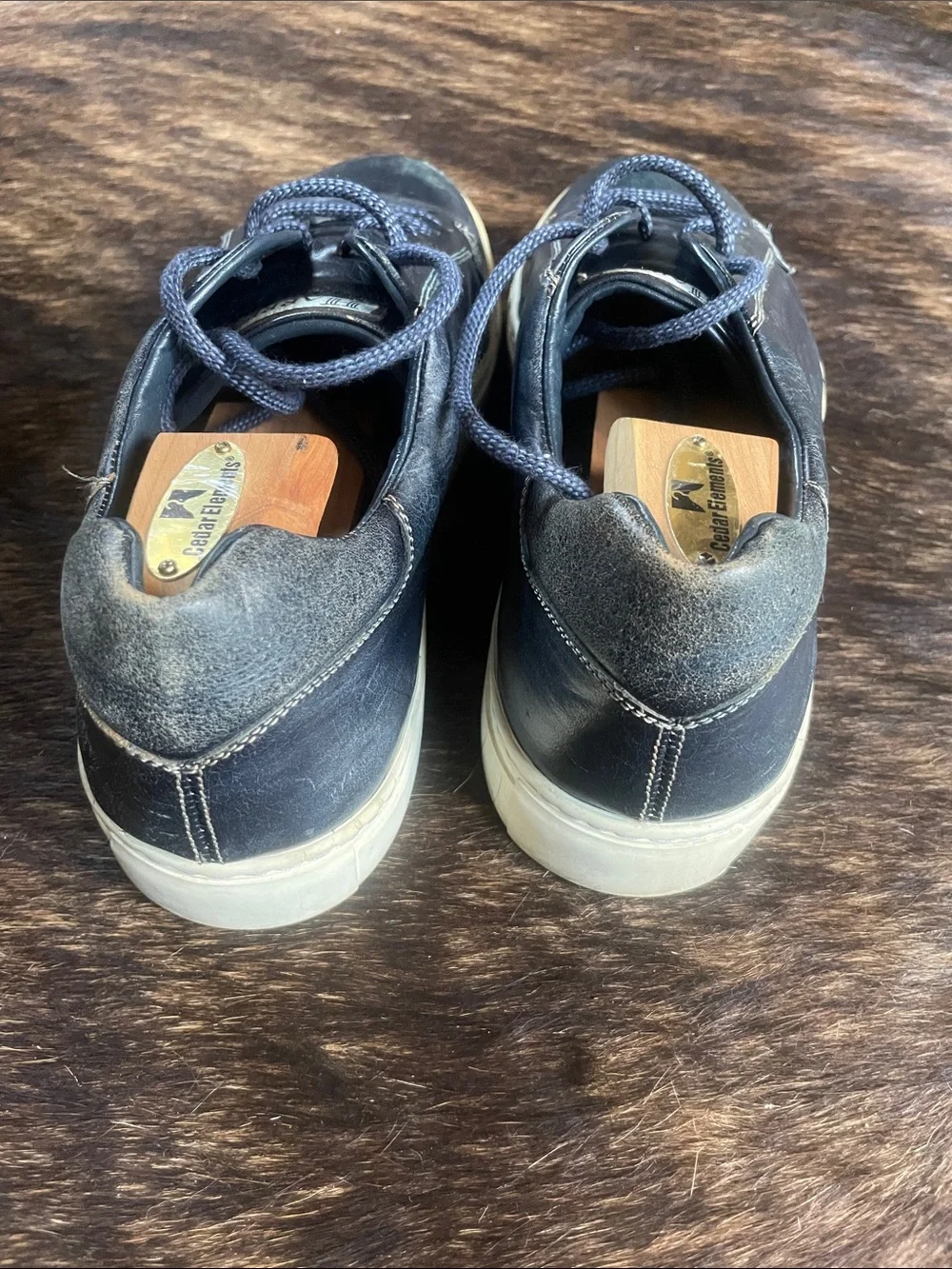 Men's Navy Leather Casual Sneakers - Comfort Low-Top